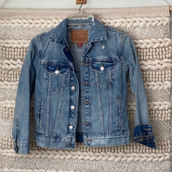 Lucky Brand Jackets & Blazers - LUCKY BRAND jean jacket “don’t worry be lucky”